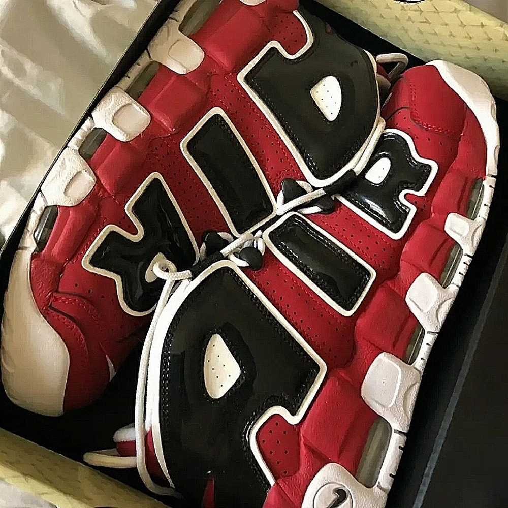 Nike Air More Uptempo  '96 BULLS'